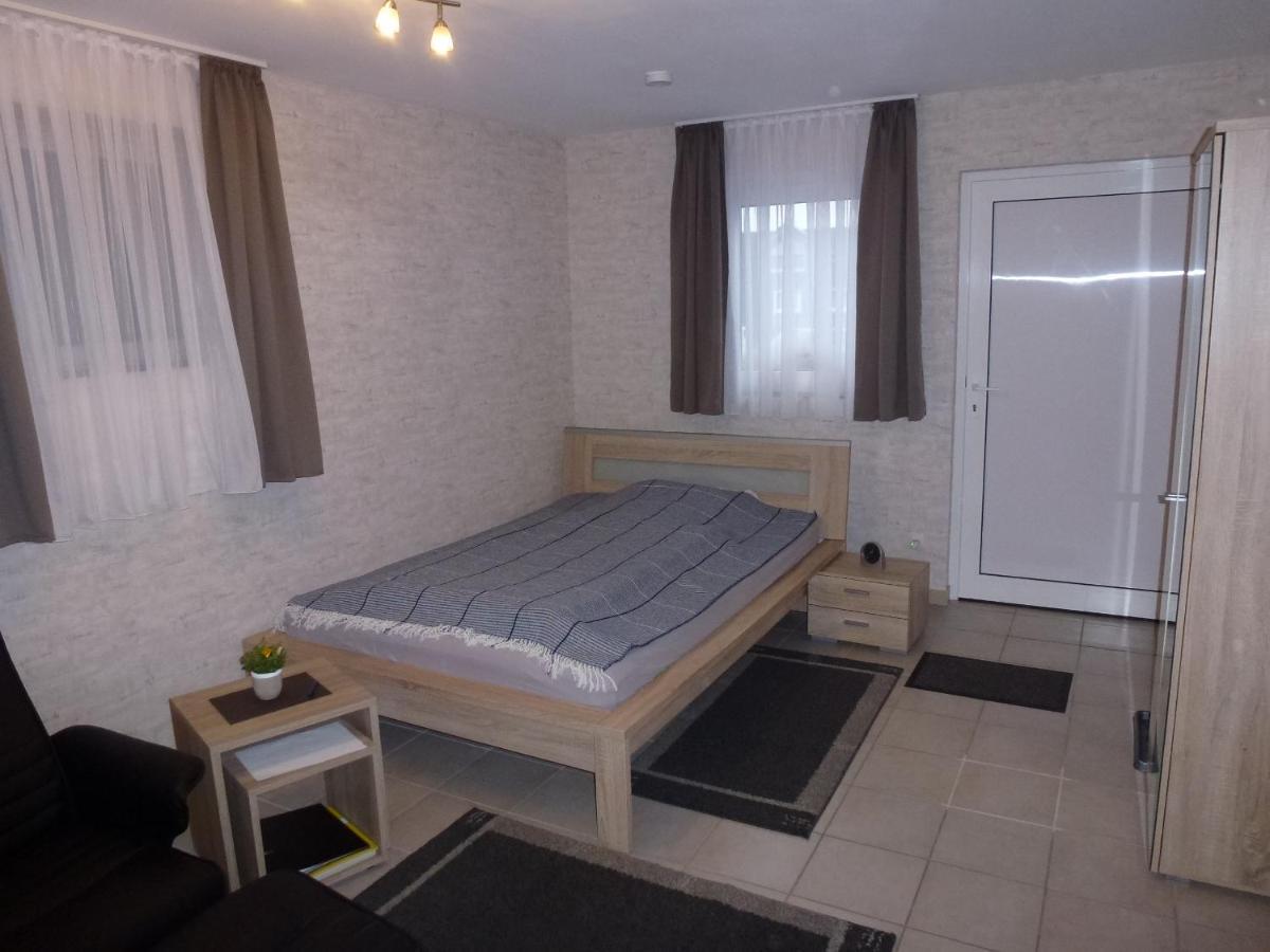 Ferienwohnung Erpel Olpe bei Meschede エクステリア 写真